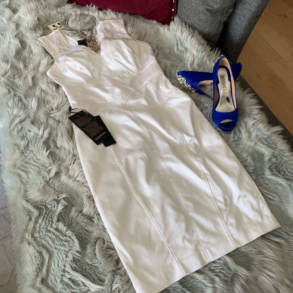 White over the knee Bebe dress